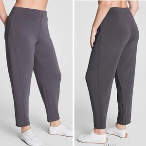 Spanx AirEssentials Barrel Leg Pant in Storm Size XS Regular